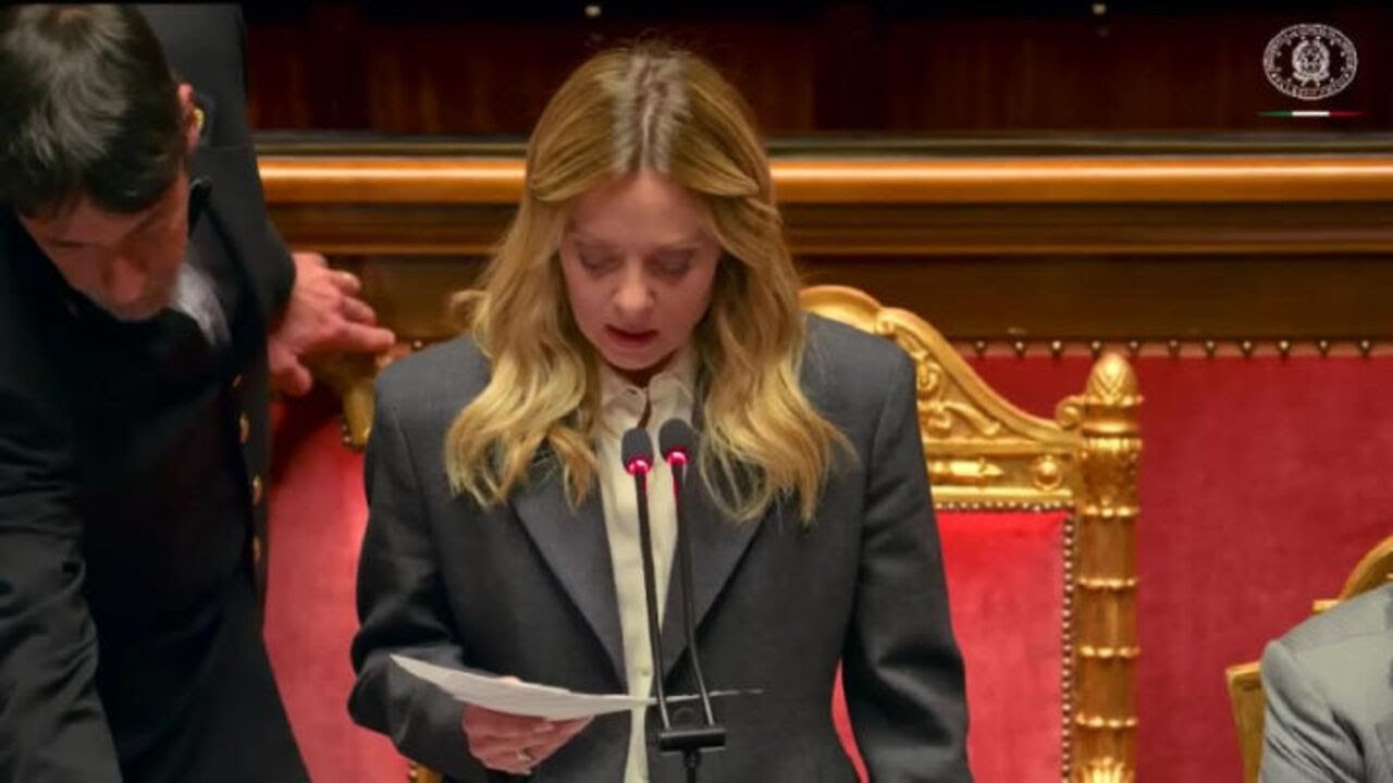 Meloni: Palata di fango tirando in ballo mio padre morto, che non vedo da quando avevo 11 anni