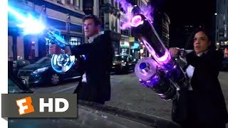 Download lagu Men in Black: International (2019) - Alien Shootout Scene (3/10) | Movieclips mp3