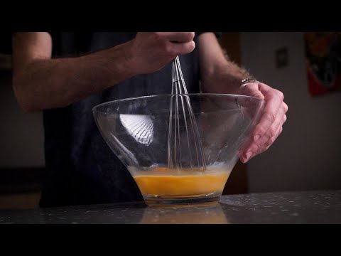 Epic Handheld B-ROLL Scrambled Eggs / DANIEL SCHIFFER STYLE / Panasonic GH5