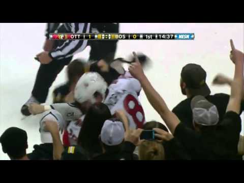 Hockeyfighters.cz  Shawn Thornton vs Zenon Konopka.wmv