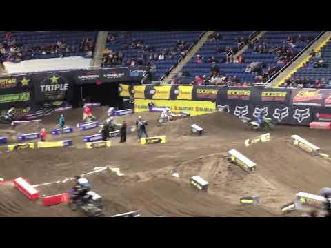 First few laps of the Quebec City Supercross