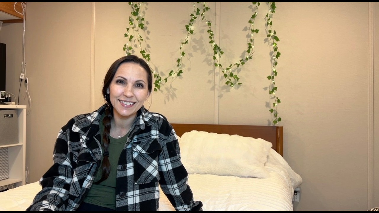 HONEST REVIEW - Amerlife - Wooden Queen bed & the assembly process!