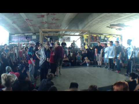 House of PainT 2011 - Legendary Crew vs. Funk Delivery