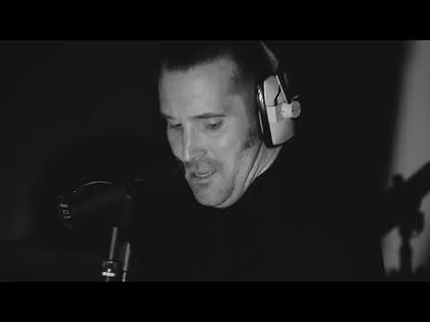 Fuzz Club Session: The Janitors - Do It Again