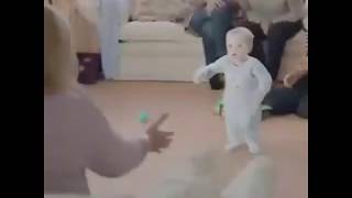 Download lagu Story wa 30 detik lucu terbaru kekinian terbaru 2019| bayi super gokil dengan goyangannya mp3