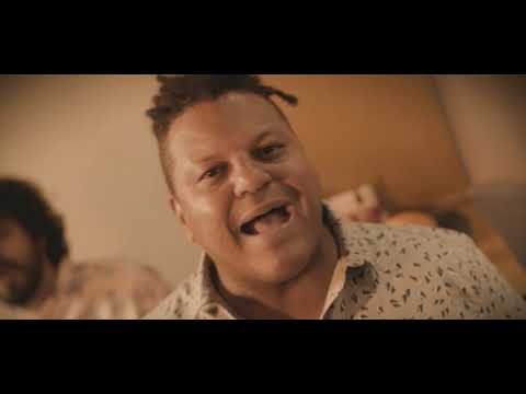 Alma Djem - Pretinho de Favela  ft. Rudah Zion (1Kilo) & Filosofia Reggae (Clipe Oficial)