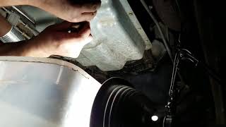 Ford Powerstroke 6.0l: Transmission Filter, Fluid Change, and Flush (5R110W Torqshift transmission)