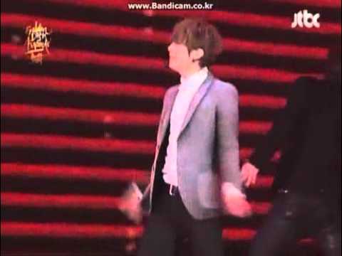 TroubleMaker JS & Hyuna Golden Disk Awards 2012 in Osaka