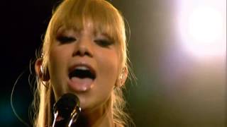 Agnes - Human Touch (Live @ Nyhetsmorgon)