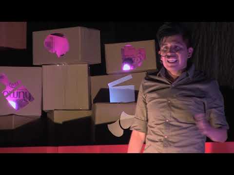 Encuentra tu propósito y ve tras tu pasión | Roly Mamani | TEDxUMSA