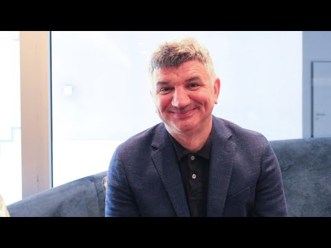 Csúcsvezetőből árufeltöltő lett - Czeczeli Tamás