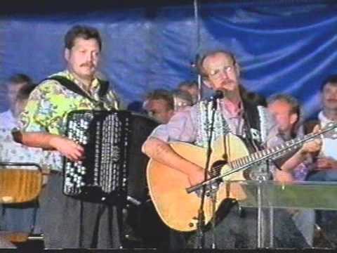 Evangeliesenteret: Sang av Elias Akselsen