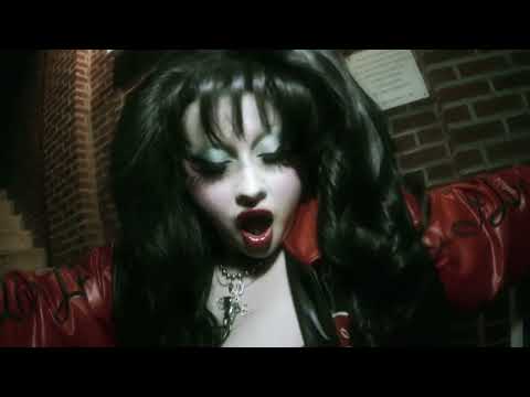 Lucy Loone - LONELY AT THE TOP (Official Music Video)