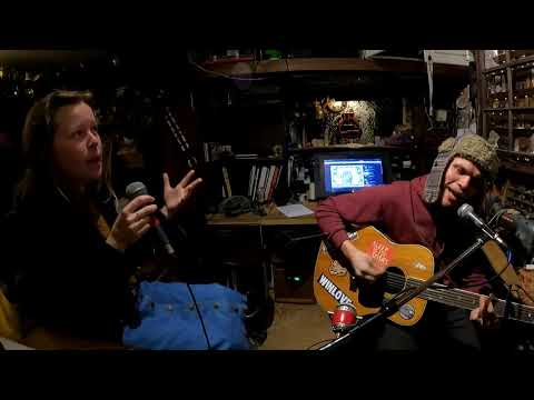 Johnny Hash & Kansas Lee - Live @ Radio Free Winlove