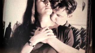 Conway Twitty - She Needs Someone To Hold Her