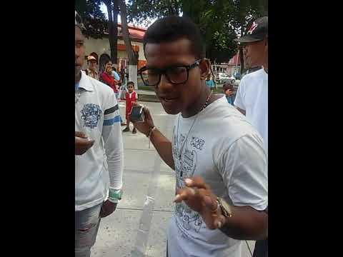 Freestyle - Polémico Vs Abadon (Parque Ayacucho)