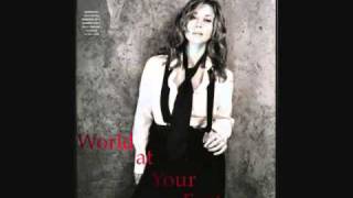 Lara Fabian - World at Your Feet.flv