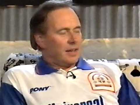 Fantasy Football League  S03E06 - Susan Tully and Nick Owen