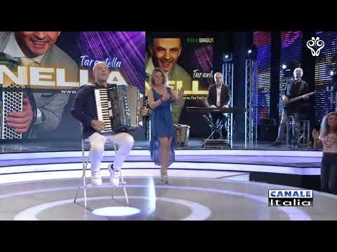 Walter Losi - PULCINELLA (tarantella) Serata Canale Italia SPECIALE FARFALLINA in TV