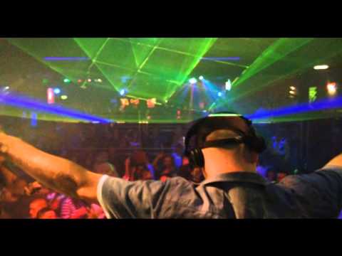 Acceleration Bounce - Boxing Day at The Kaff