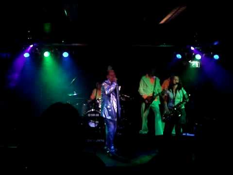 Nogal Wiedus - De zomer van '89 @ Saturnus