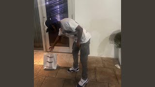 Hit Em (feat. AJ BANK &amp; L.igotcash)