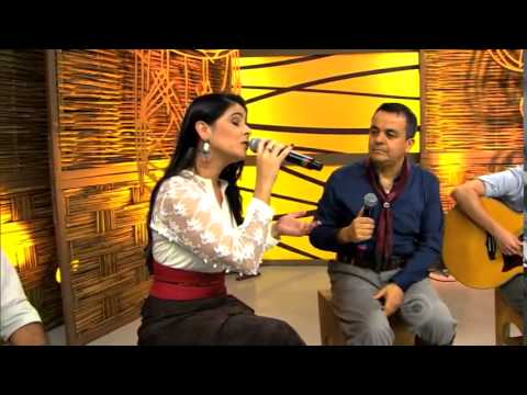 Galpão Crioulo - Shana Müller e Wilsom Paim cantam 'Vitória Régia' no Galpão