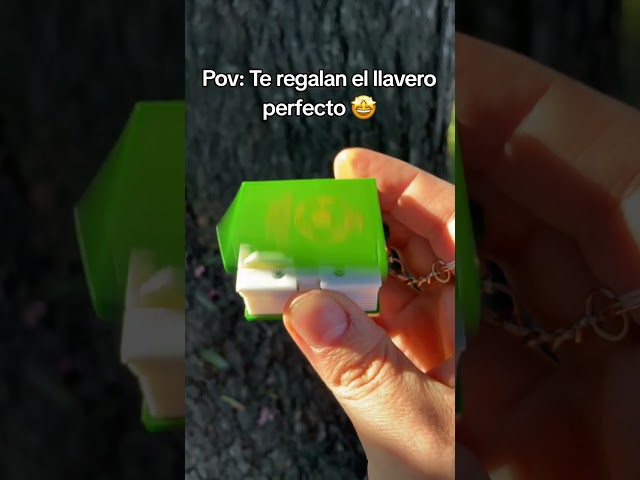 Vídeo relacionado con Llavero El mejor Entrenador/a personalizado Regalo fútbol