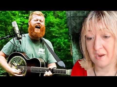 Vocal Coach Hears Rich Men North Of Richmond For The First Time