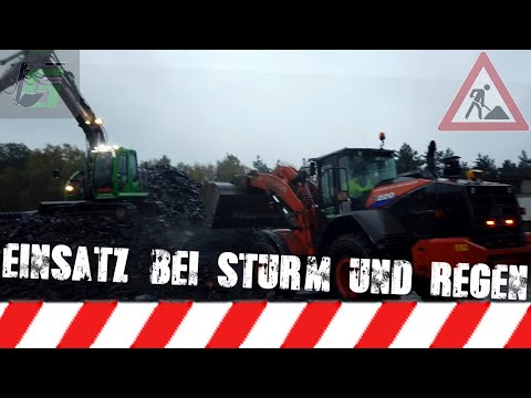 Time pressure! All machines and equipment in use... | The guy with the excavator