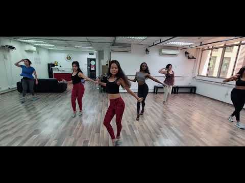 Bachata Lady Styling Singapore - Favorito by Dani J