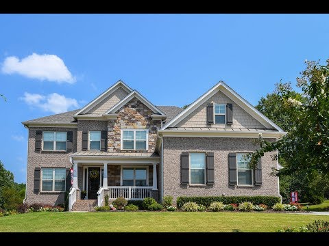 Lilla Mae Photography video.