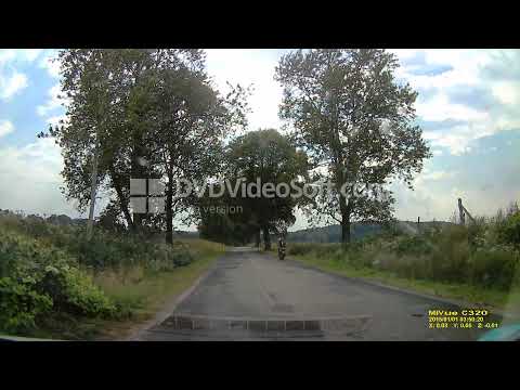 Zajechanie drogi podczas wyprzedzania zakończone kolizją.