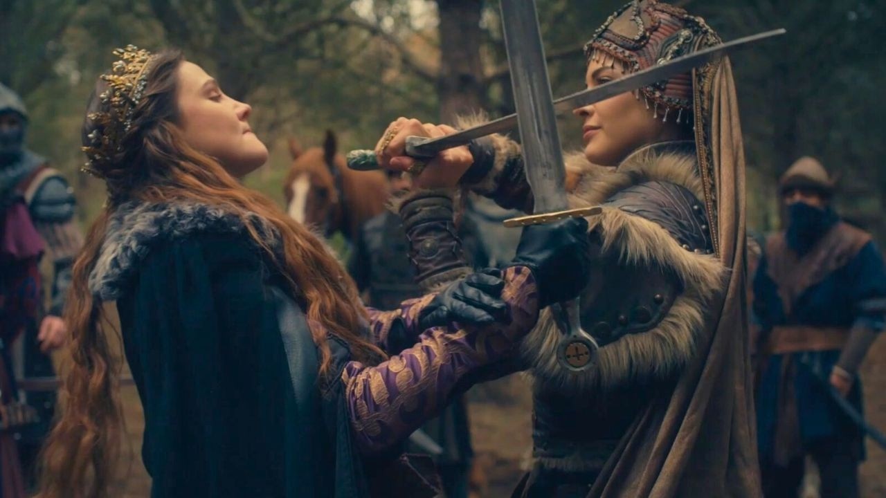 أنتِ الخائنة! مواجهة بالسيوف بين أسبورجا ونيلوفر تشعل الصراع | المؤسس أورهان