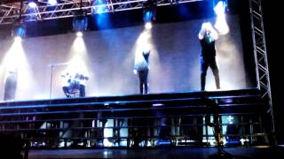 Pentatonix - Papaoutai Live Berlin