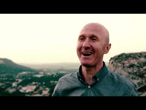 Vili Dula - Nu renunta | Videoclip SperantaTV [subtitrat]