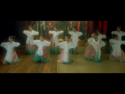 Hnov Luag Cav - Touky Xiong (OFFICIAL SEEV YUJ YEES DANCE VER)
