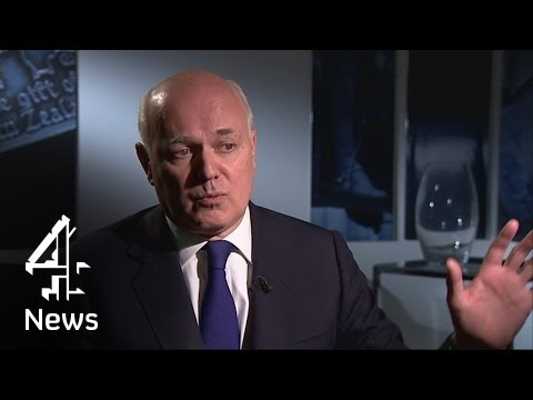 Election 2015: Number of people in work hits record high