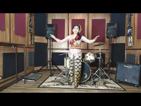 Dukung!!! Luh Putu Ananda Premadhari menjadi peserta terfavorite Lomba Bernyanyi tahun 2021