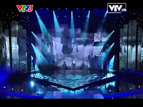 Thể hiện bởi Minh Đức