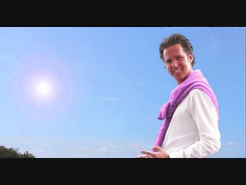 Alexander Marcus feat. B-Tight - Sei kein Frosch (Chipmunks Version)