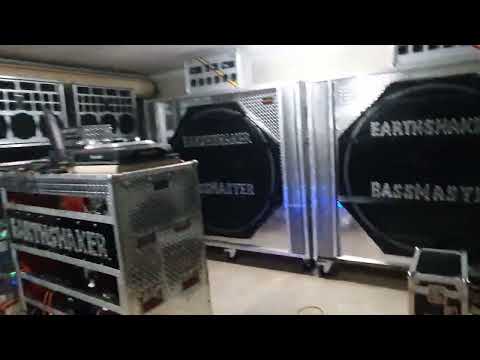 Jah Massive (Sweden) meets The Earthshaker Bassmaster