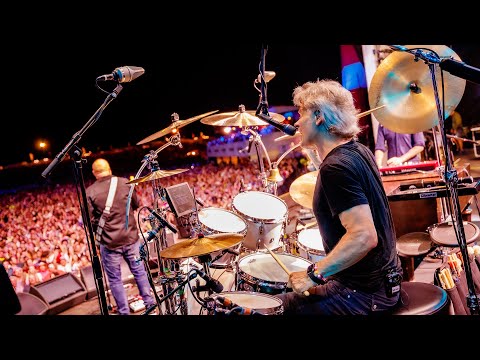 BLØF - Iedereen Is Van De Wereld (Live op Concert at SEA 2023)