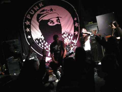Diskonto live at Punk Illegall