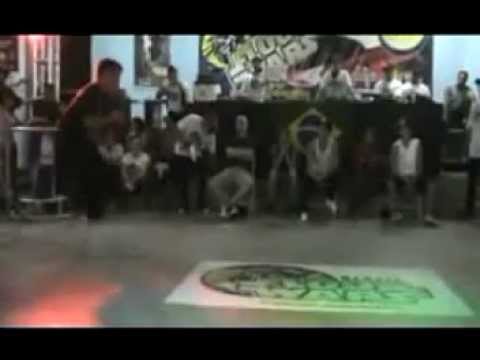 Floor Wars Brasil 2012  Beat Fanatix Vs Codinome Rua