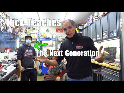 Torque Down Heads on Mopar 440 - Professor Nick Teaches The Next Generation