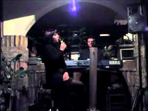 ZLATIC I SANDRA REPAC - u godini jedan dan, uzivo..MP4