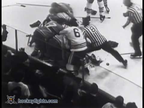 Eric Nesterenko vs John Ferguson Apr 27, 1965