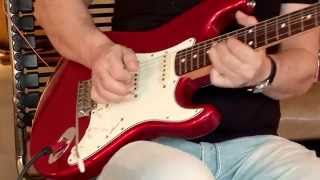Video thumbnail for 1996 Fender Stratocaster '62 Reissue - made in Japan, Part2 by GregsGuitars
