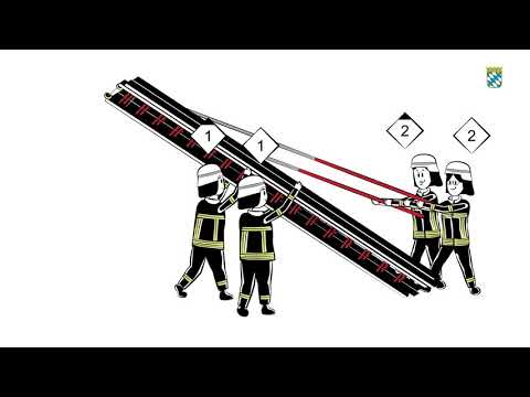 Winter training 2020/2021: Three-section extension ladder